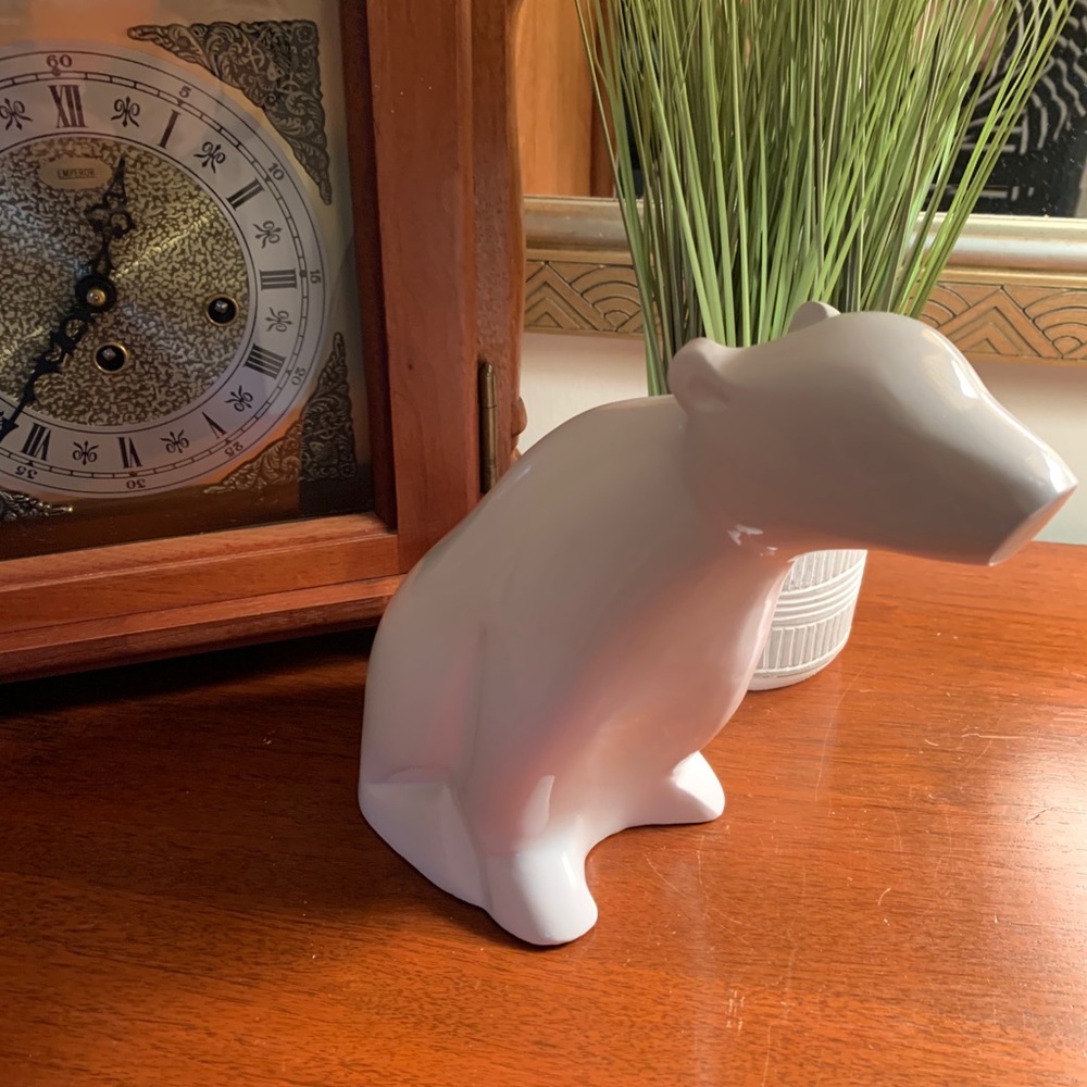Large White Porcelain Bear - Picture 2 of 6